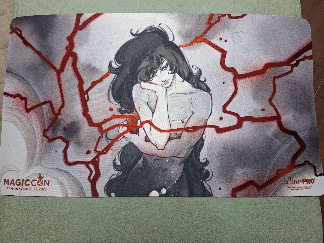 限定 peach桃子先生イラスト 稲妻　プレイマット foil プレイマットが限定販売されたそうです。雷がフォイル仕様です。我