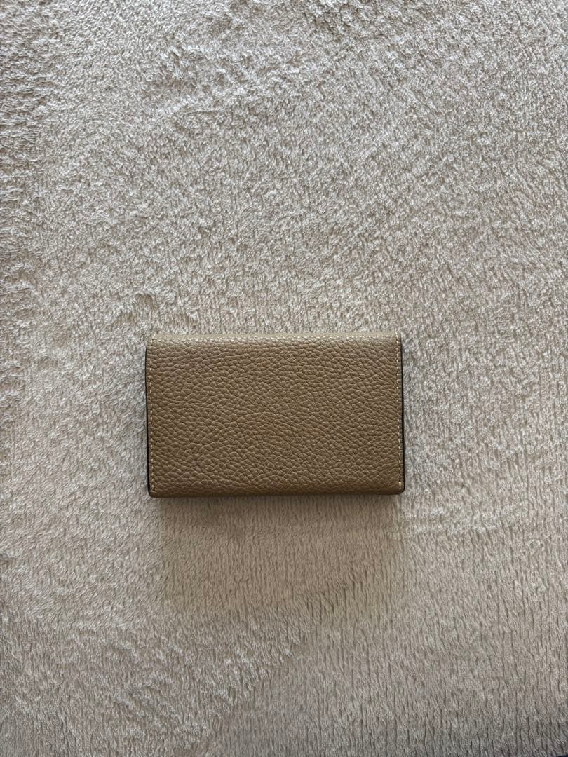 ベージュ レザー 名刺入れ　ボナベンチュラ