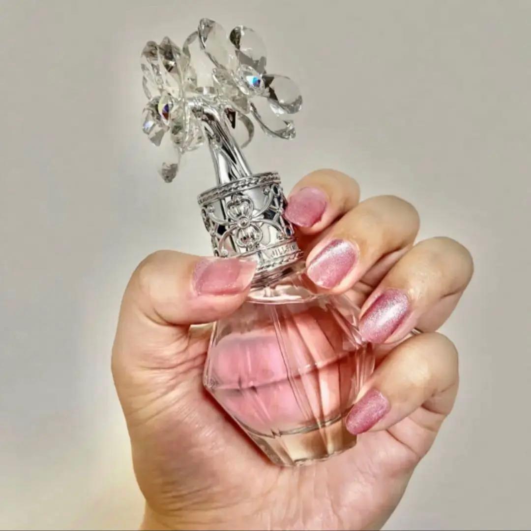 クリスタルブルーム