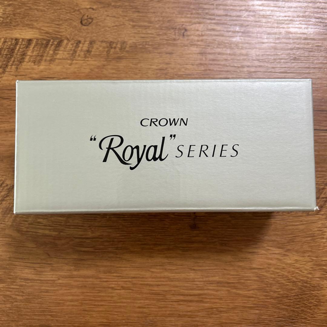 新品 非売品トヨタクラウンロイヤル サルーン 8S6 ダークブルーマイカ