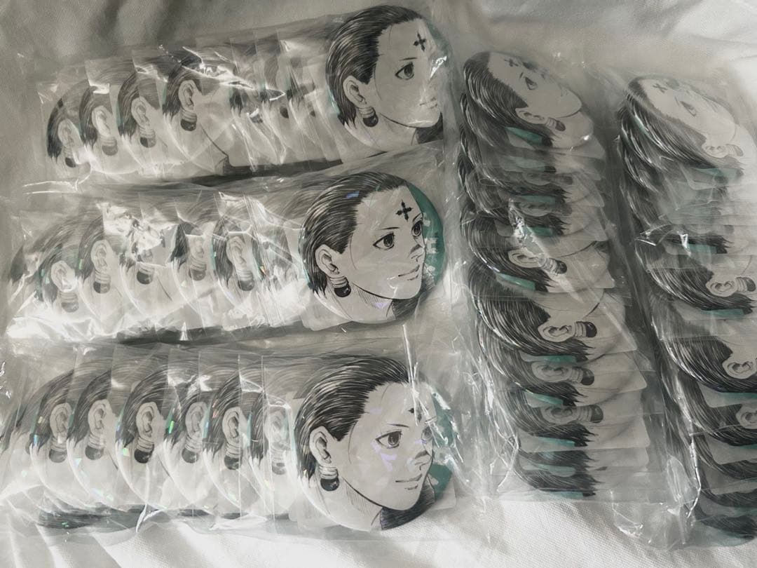 HUNTER×HUNTER クロロ　オールスター缶バッジ　原作　50個