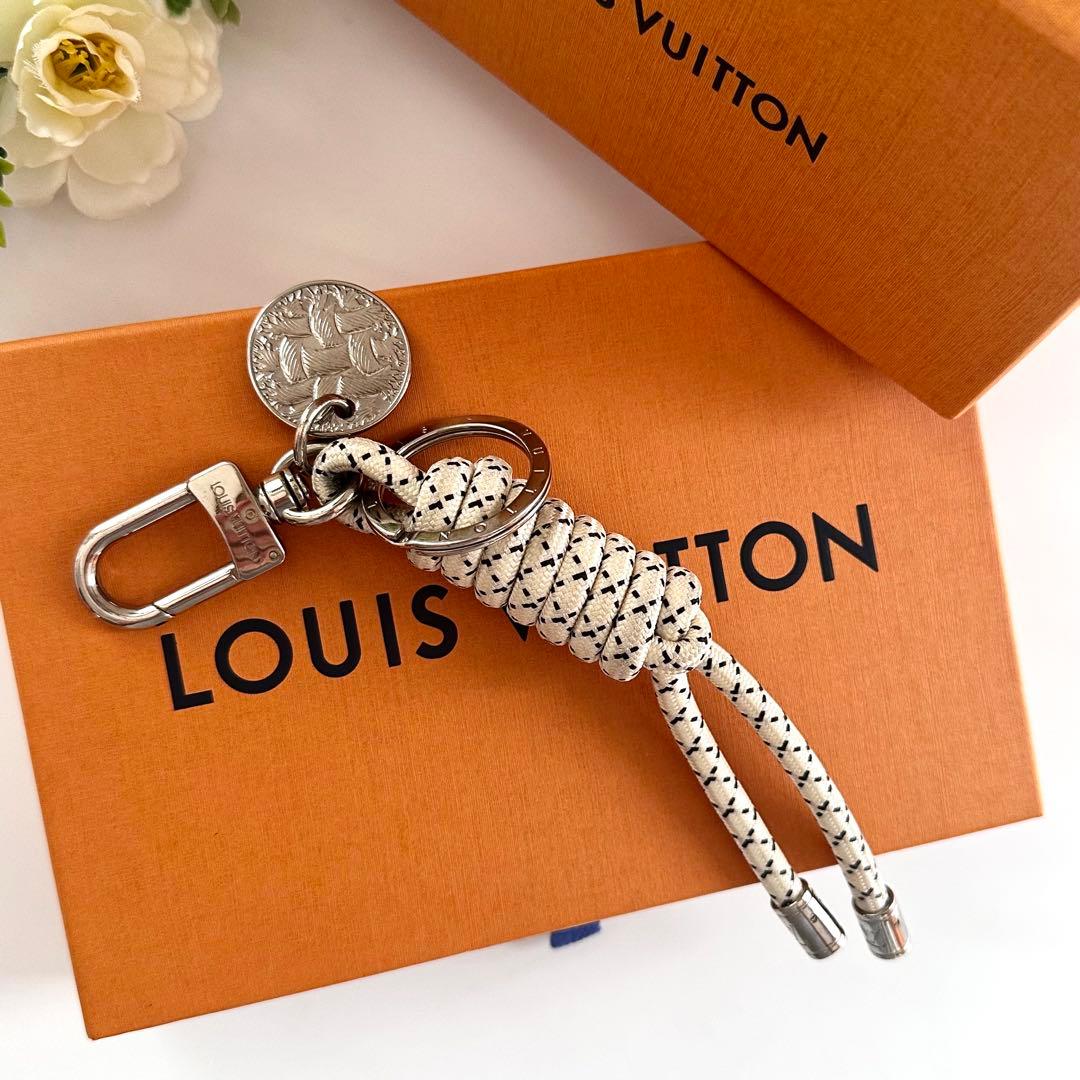 【極美品】LOUIS VUITTON キーホルダーチャーム