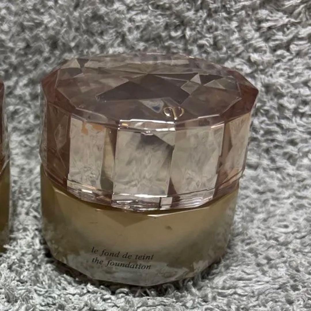 クレ・ド・ポーボーテ ル・フォンドゥタンファンデ OC10