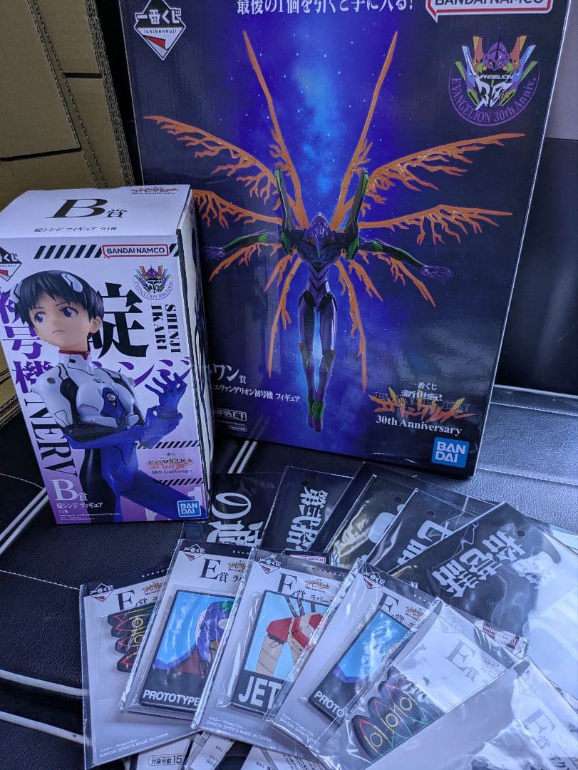 エヴァンゲリオン初号機 30周年記念版 フィギュア