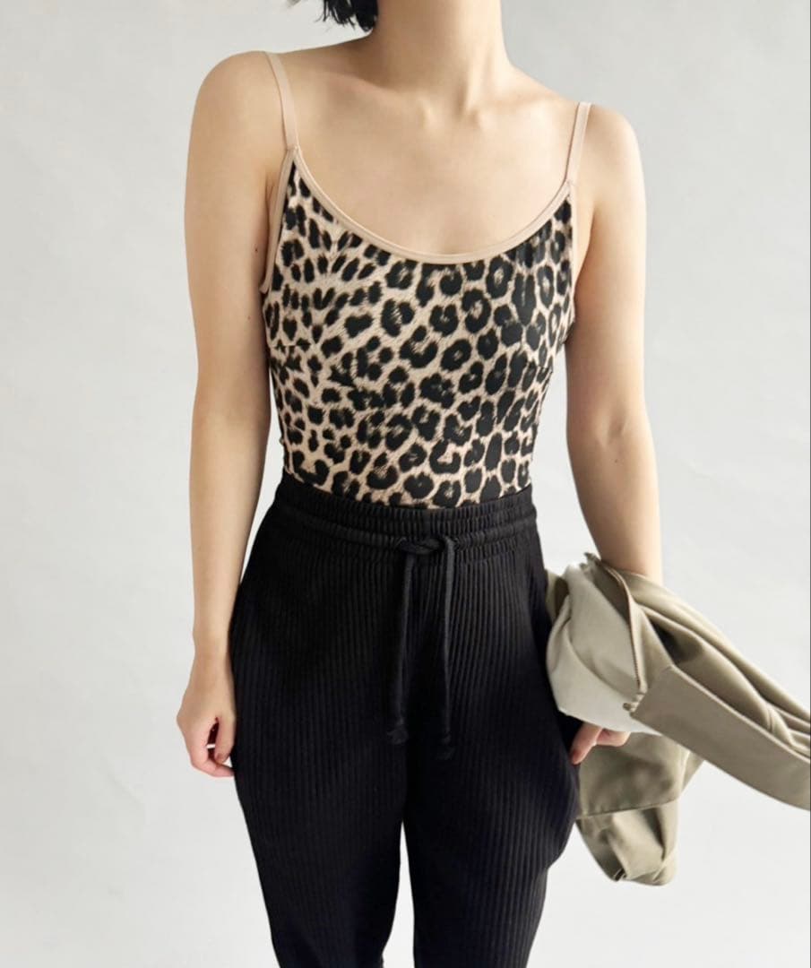 BASERANGE 新品未使用 ヒョウ柄キャミソール