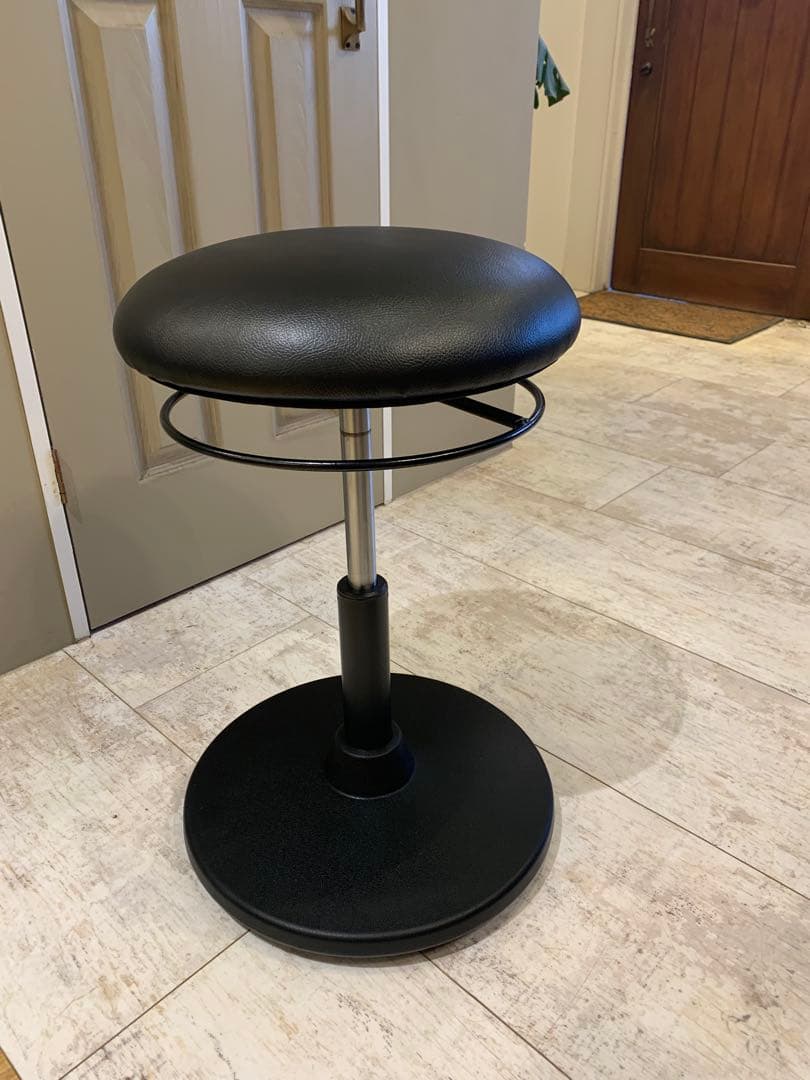 ギックリ、腰痛予防スイング椅子