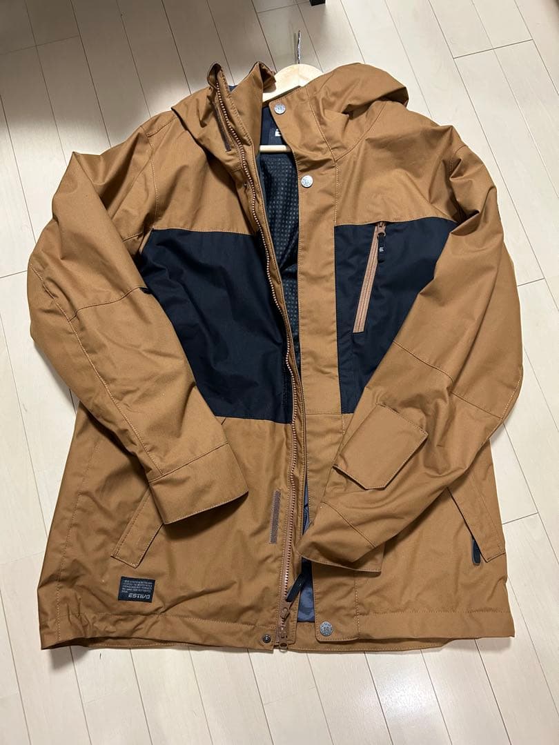 スキー・スノーボードウェア