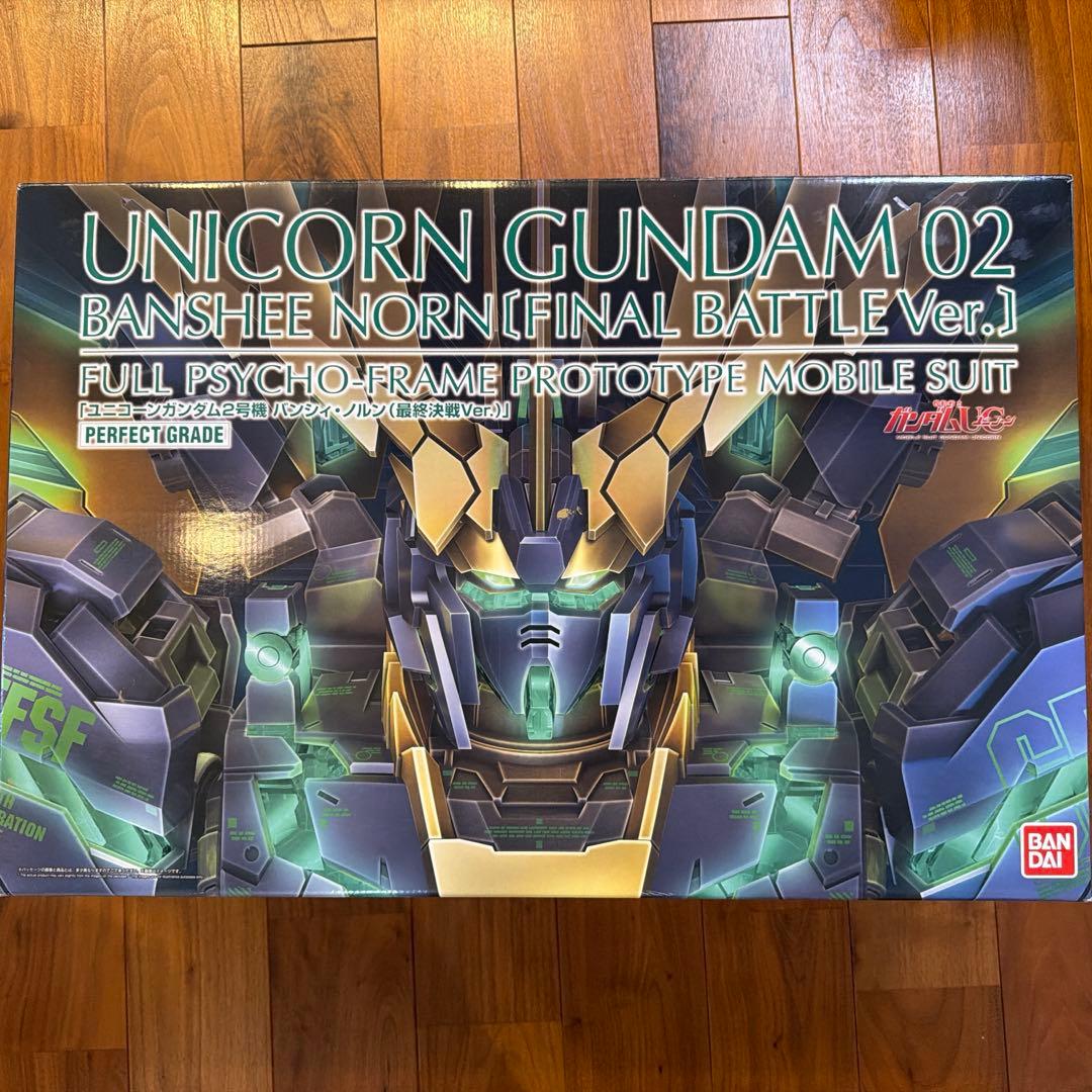 PG ユニコーンガンダム バンシィ 最終決戦　開封　新品ではありません。