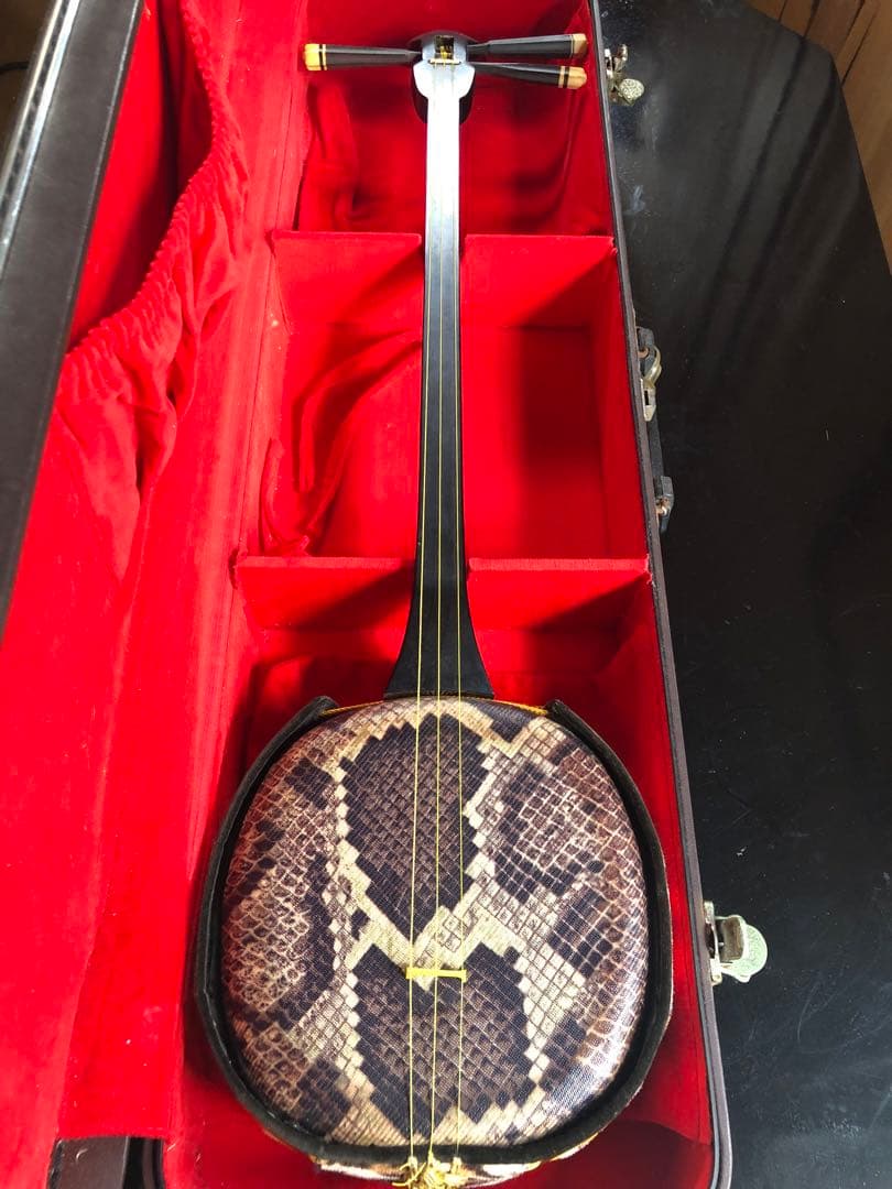 飛*騨様 三味線 ヘビ皮 3弦　中古品 Yahoo!オークション -「三味線蛇皮」(三味線) (和楽器)の落札相場