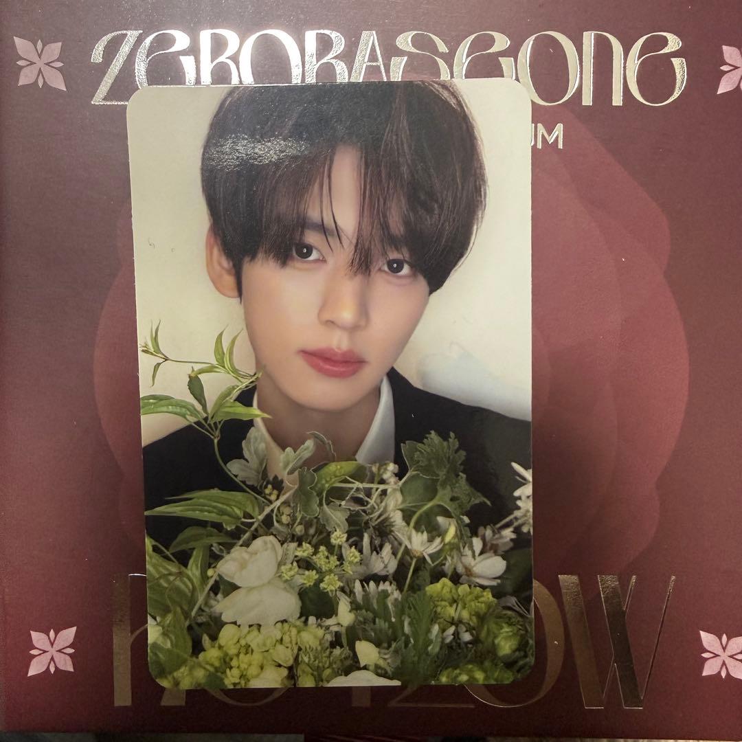 ZB1 RE-FLOW ユジン トレカ - メルカリ