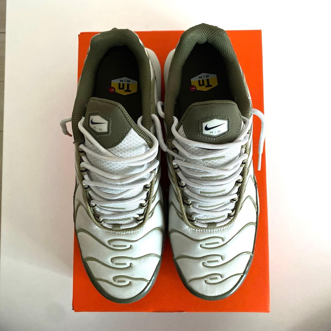 ナイキ　エアマックスプラス　27.0cm