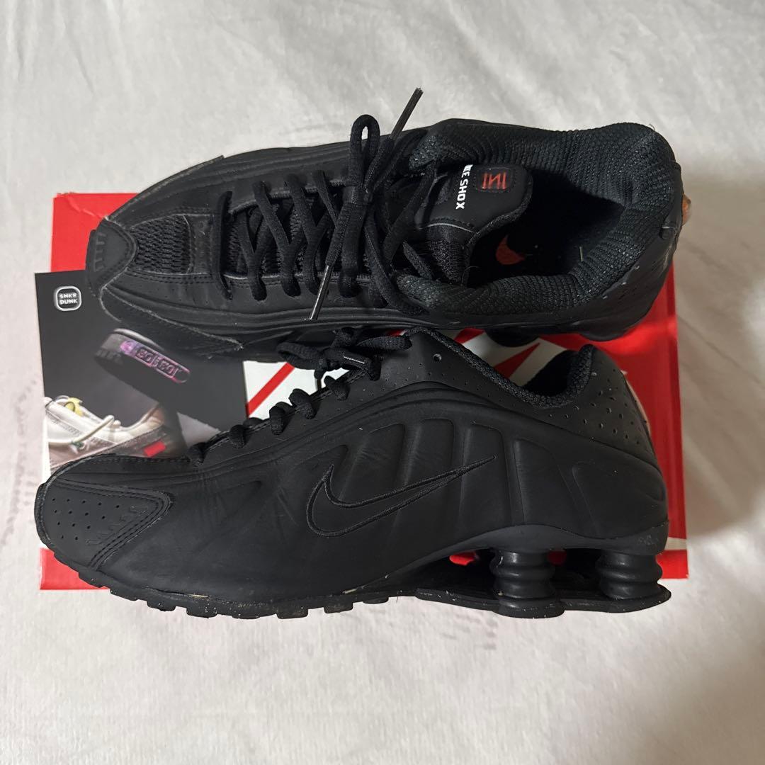 NIKE ショックス R4