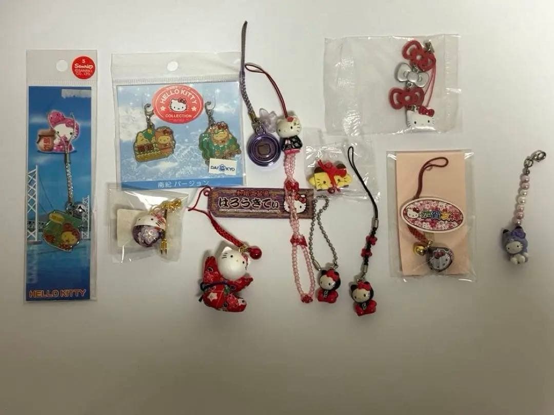【激レア】ハローキティ ストラップ タオル セット sanrio（サンリオ） 激レア 未開封 ハローキティ NANA 小松奈々