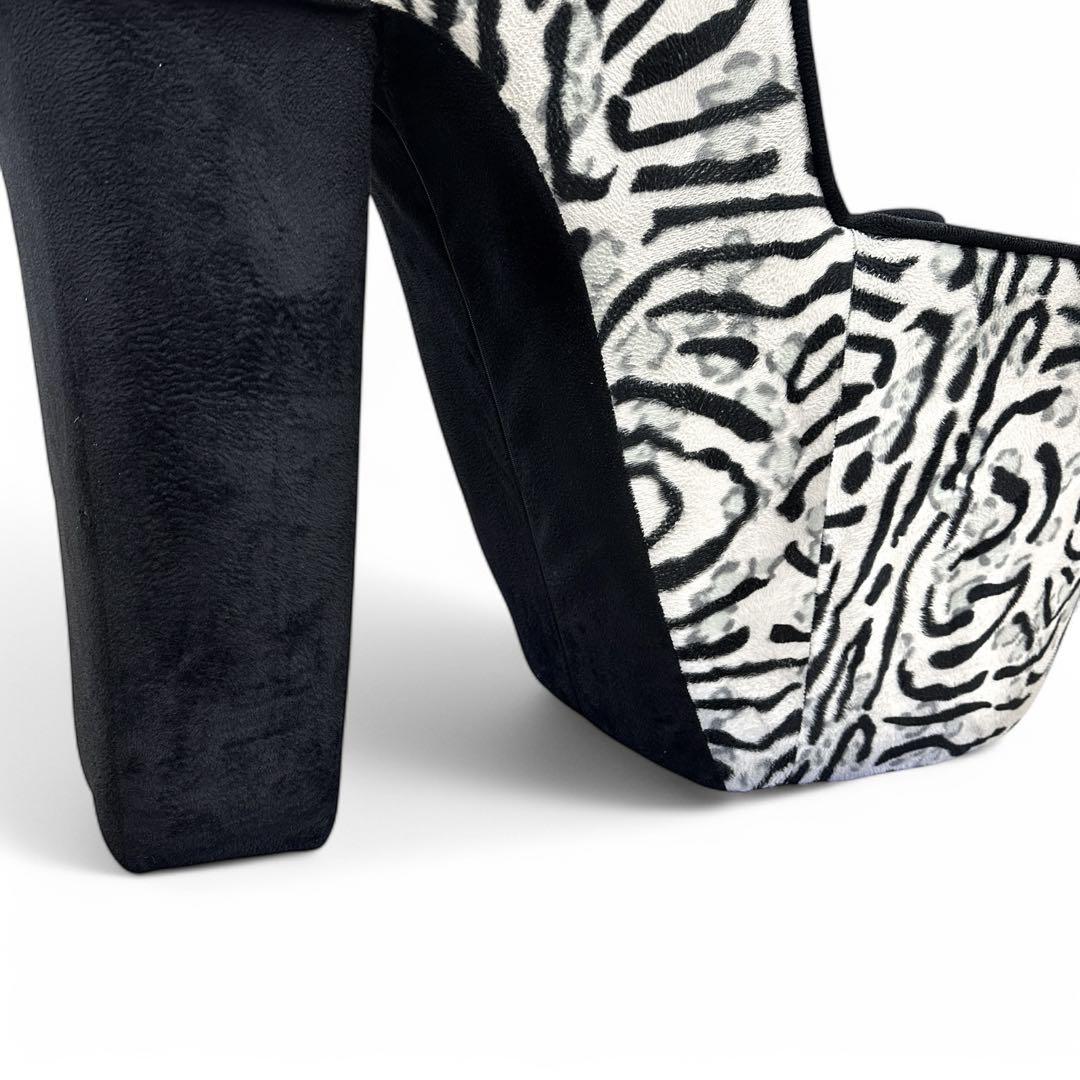 輸入レア品】 ハイヒールソファ レトロ ミッドセンチュリー ヒョウ柄