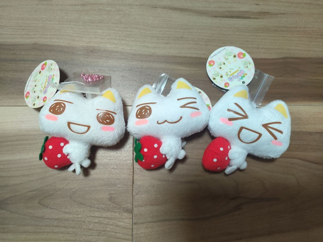 どこでもいっしょ　まるっトロ　いちごマスコット　3種セット