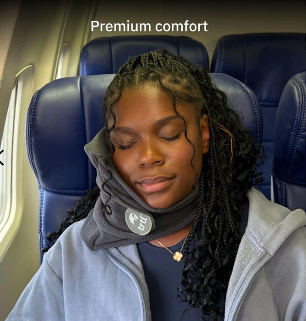 新品　未使用　trtl pillow ネックピロー