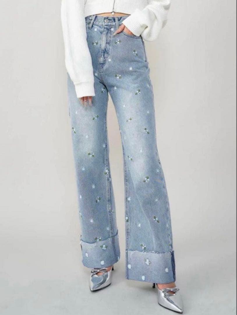 完売品未使用ダーリッチ スプリング フラワーデニムパンツ M