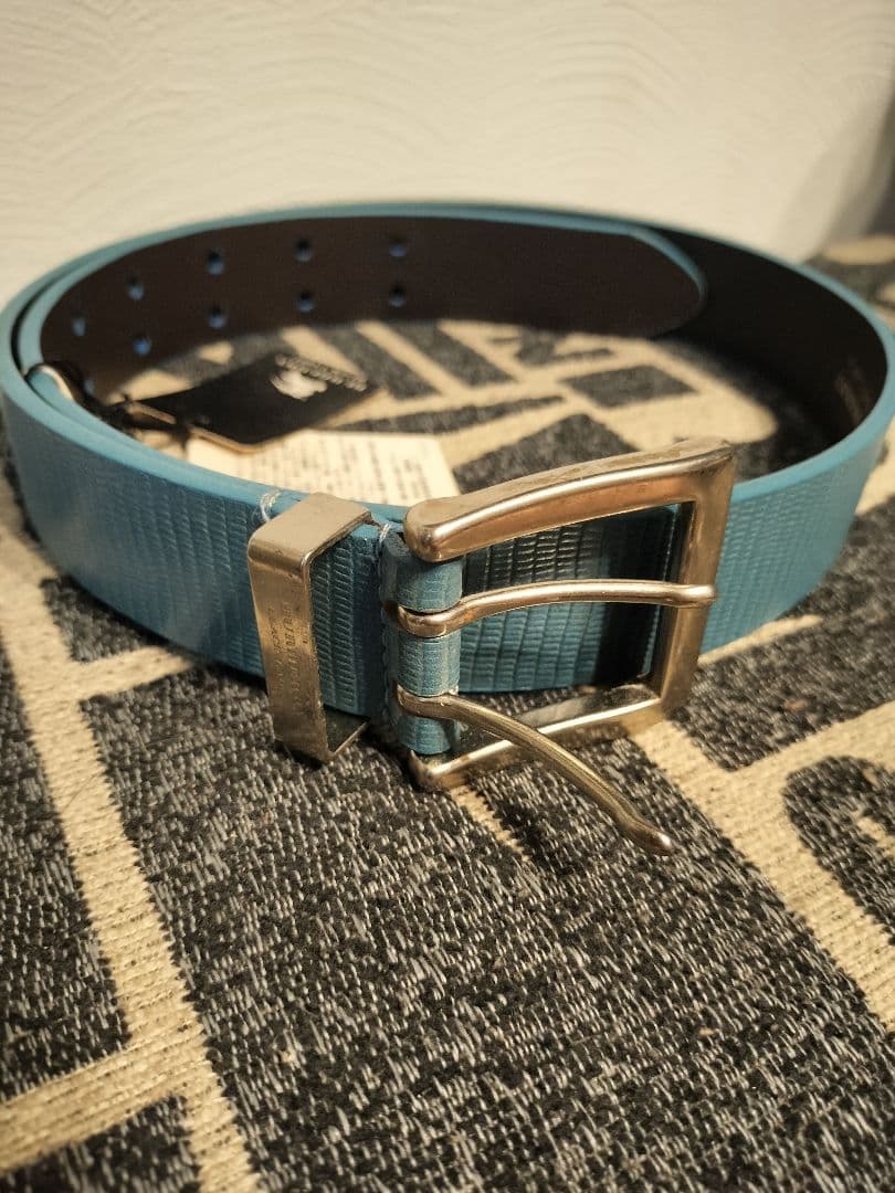 バーバリーブラックレーベル ベルト 水色