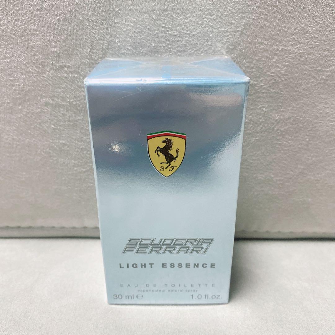 【新品】フェラーリ ライトエッセンス オードトワレ 30ml シュリンク付き