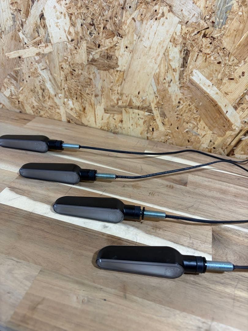 お買得！デイトナ　シーケンシャルウィンカー　D-Light RAY 4つセット