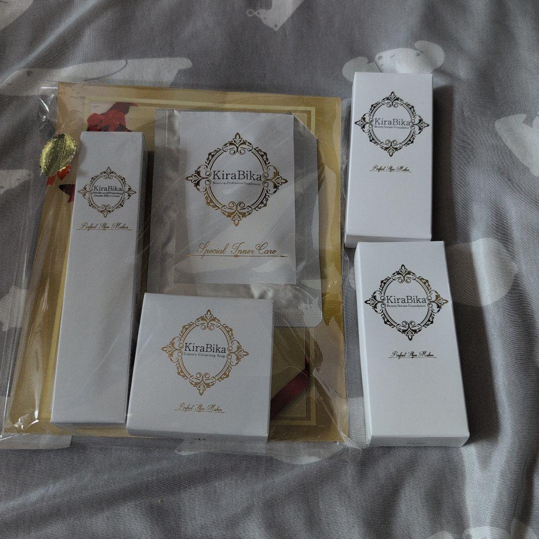 新品未開封　ファンデーションS 2個