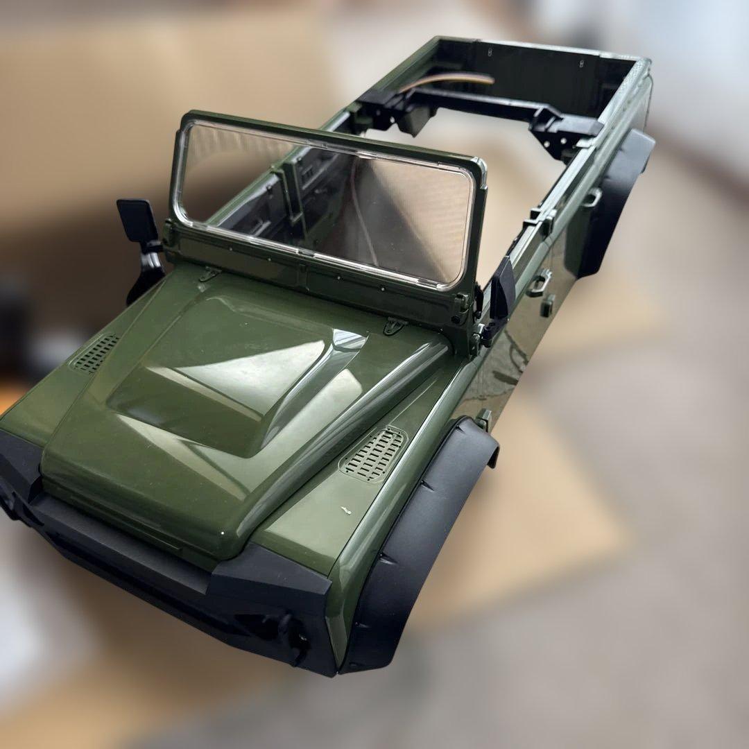 トラクサスtrx4 ブロンコ　ディフェンダーボディ 11/14〜18まで