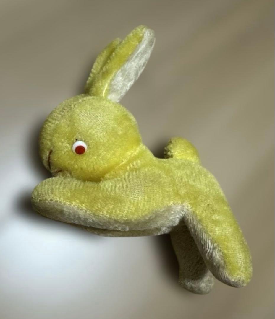アンティーク　跳ねうさぎ　ぬいぐるみ 黄色