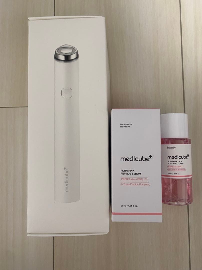 らら　medicube ブースタープロミニ＋美容液＋トナーセット