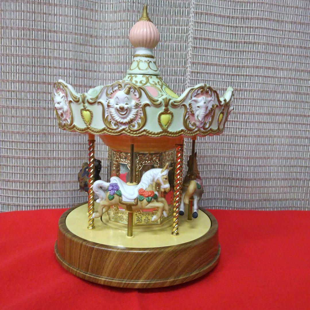 ☆☆☆本日特価！【WACO 陶器製メリーゴーランド ジャンク品】 レトロ メリーゴーランド オルゴール 回転木馬 WACO ヴィンテージ 昭和