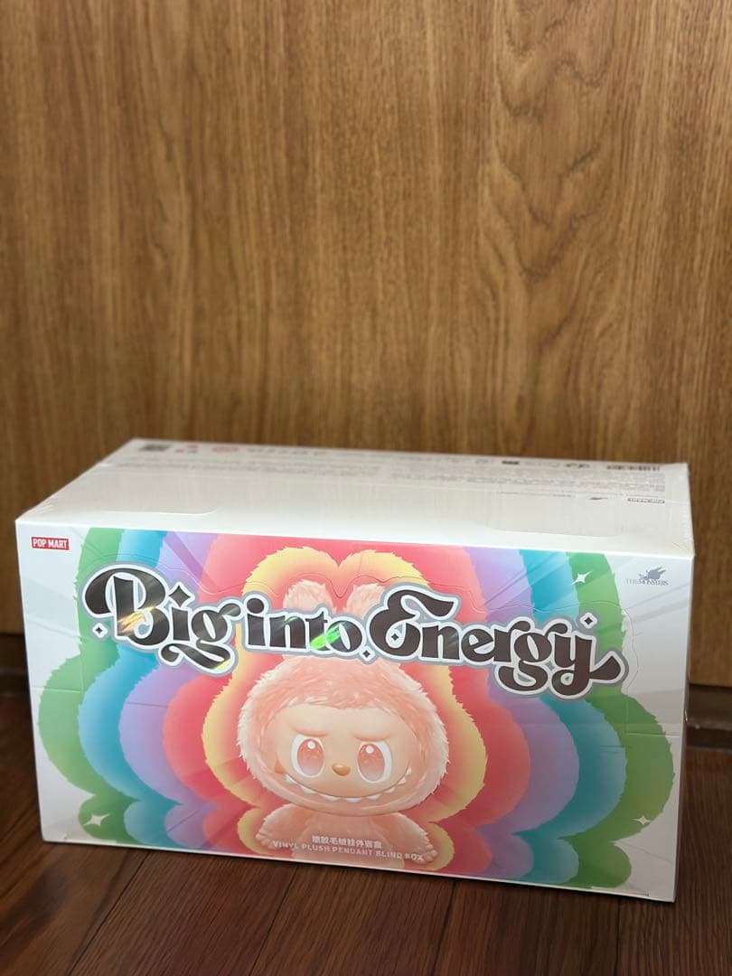 ポップマートLABUBU THE MONSTERS Big into Energ