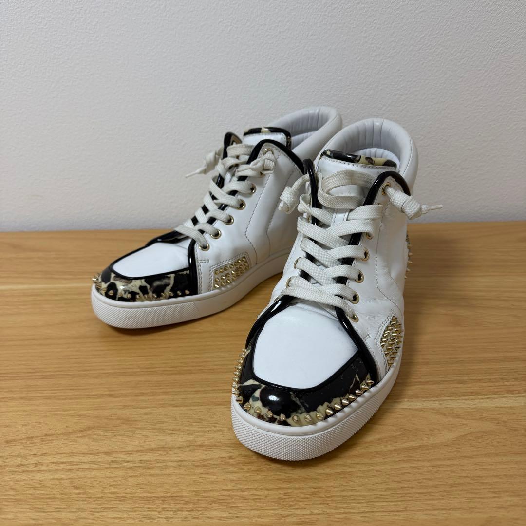 クリスチャンルブタン　ハイカット　スニーカー　40サイズ　白　レザー 中古・古着通販】Christian Louboutin (クリスチャン・ルブタン