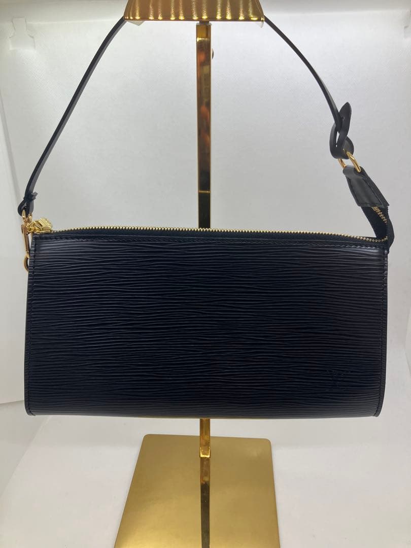 Louis Vuitton エピレザー ポーチ ネイビー