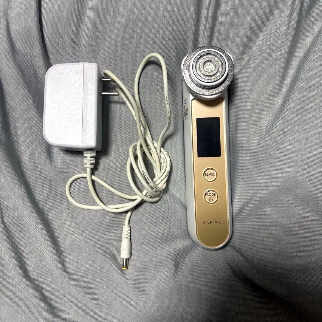 お値下げ‼️】YAMAN RFフォトプラスEX 美顔器 - メルカリ