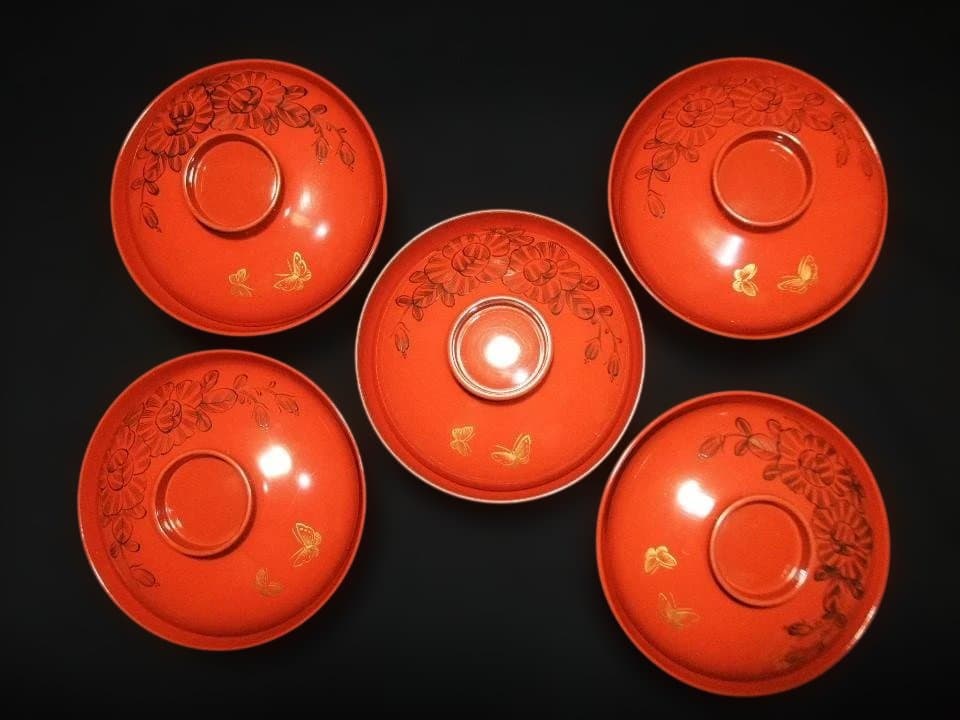 吸い物椀 金蒔絵 蝶 チョウ 花文 明治期 五客骨董 時代物 逸品 美品 花と蝶々◇極上な蒔絵。時代物 漆芸蒔絵蓋付椀 漆器 骨董・antiques