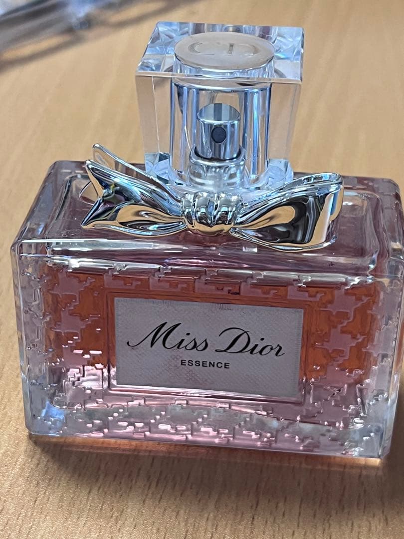 Miss Dior Essence 80ml パルファム