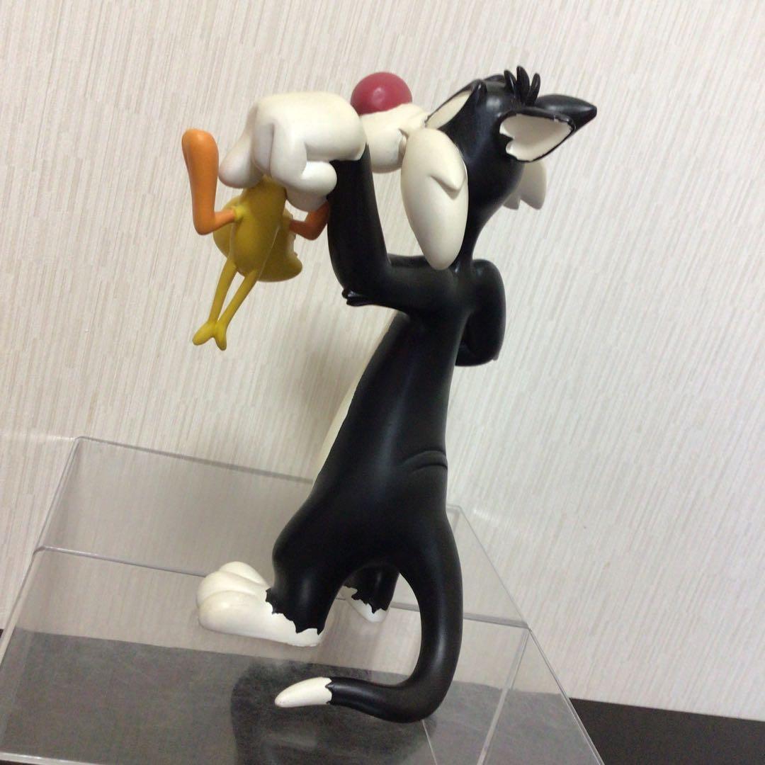 トゥイーティー ＆ シルベスター・キャット フィギュア - メルカリ