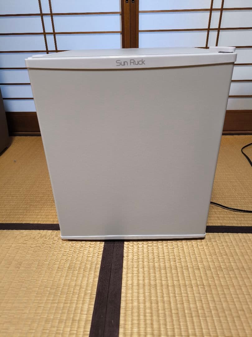 小型冷蔵庫　sr-4805 Sun Ruck