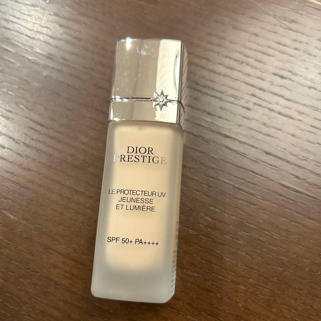 DIOR プレステージ ホワイトルプロテクターUVルミエールBB00 プレステージ ホワイト ル プロテクター UV ルミエール(SPF50+/PA++++