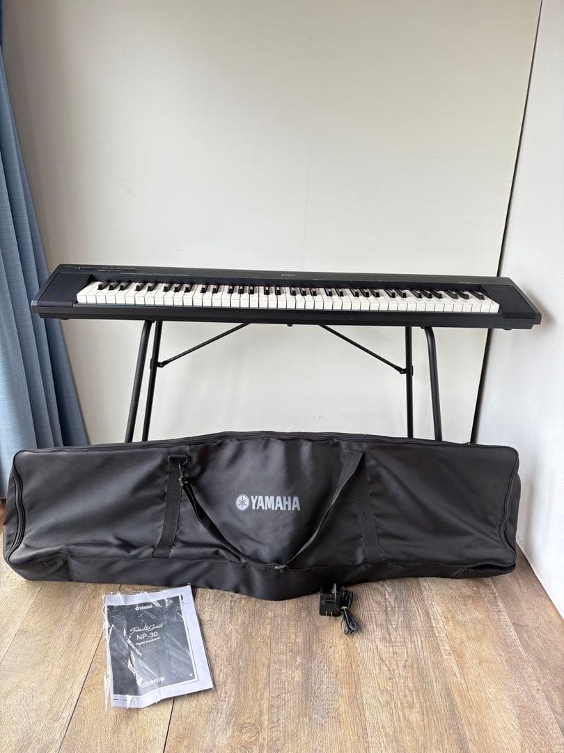 ヤマハ YAMAHA　電子キーボード　電子ピアノ　NP-30 送料込み！ Amazon.co.jp: YAMAHA ポータブルグランド NP-30 : 家電＆カメラ