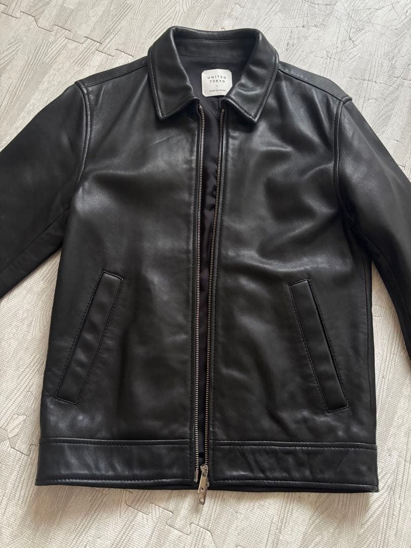 【美品】UNITED TOKYO 襟付きシングルライダース　ラムレザー　サイズ1 中古・古着通販】UNITED TOKYO (ユナイテッドトーキョー) ラムレザー