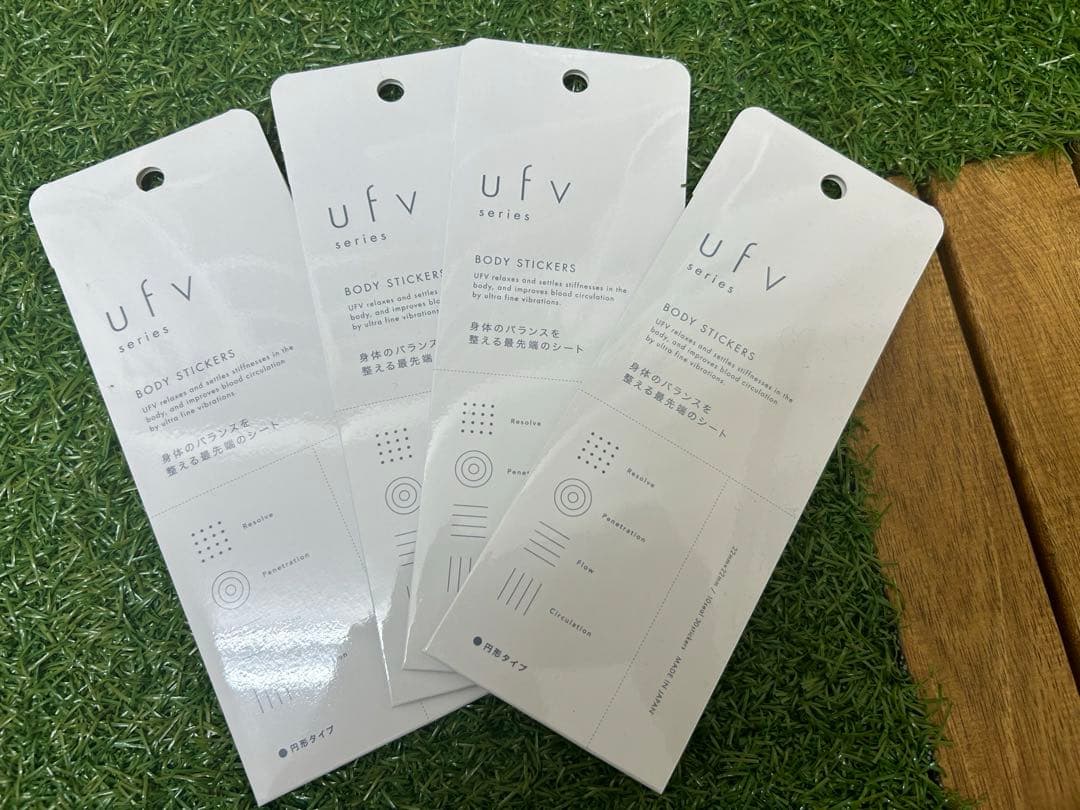 ufvボディステッカー 円形タイプ30枚入✖️4