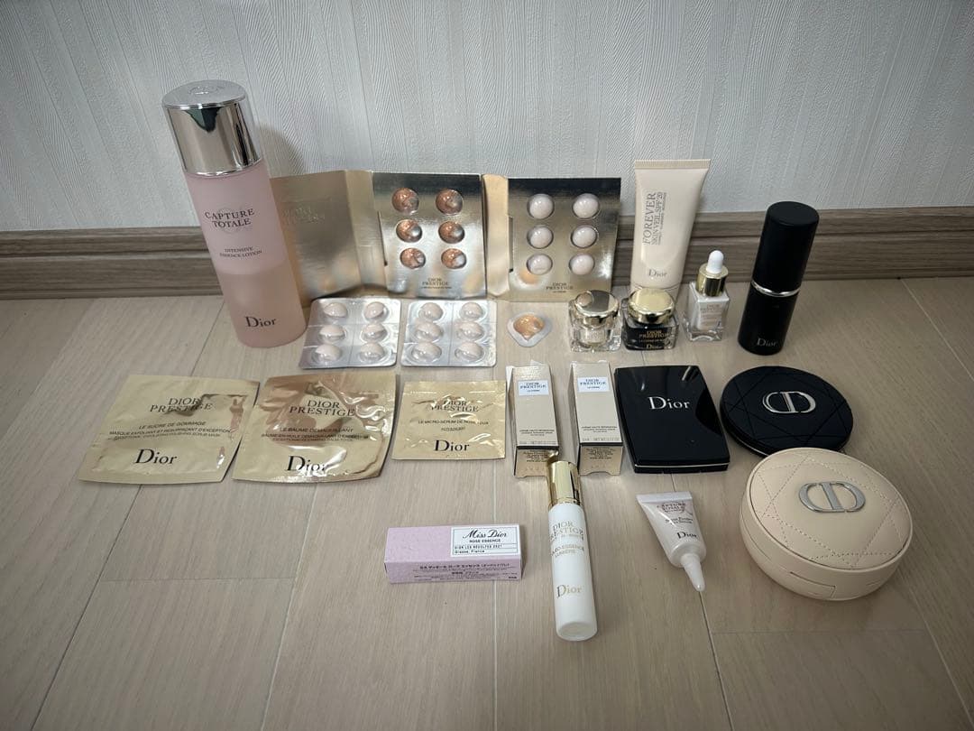 Dior 化粧品セット+おまけ