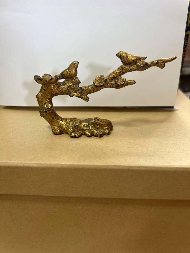 枝梅鳥銅鎏金筆置き