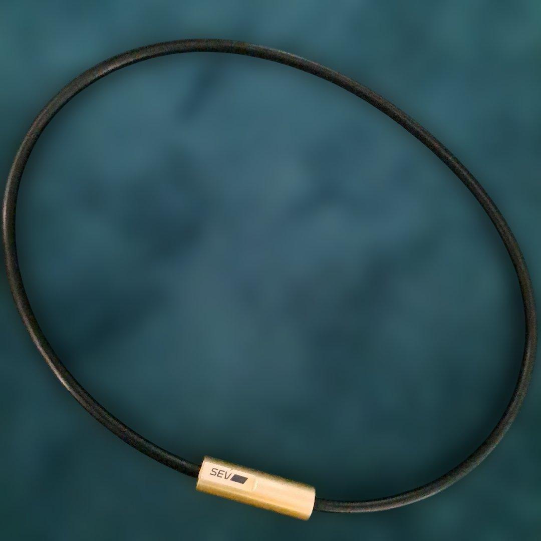 SEV ブラックゴムネックレス 48cm 色あせ有り