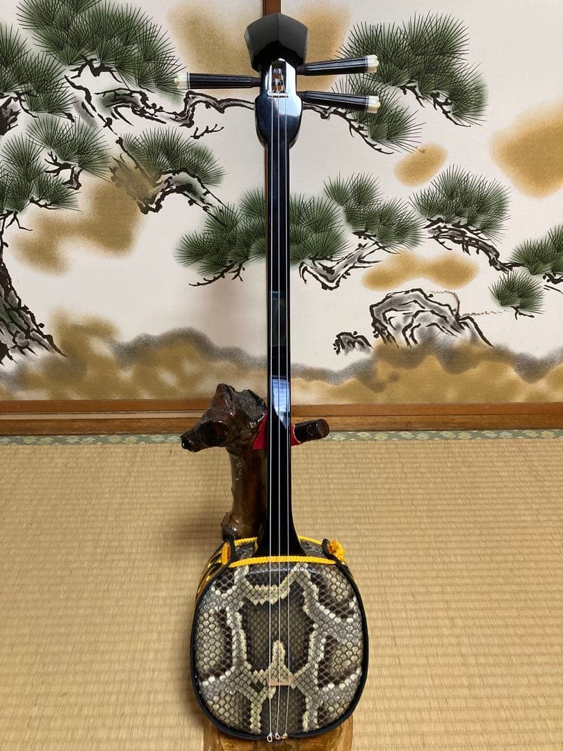 沖縄三線！貴重！知念大工型！本蛇皮！本張り！【一枚張り】②㉒