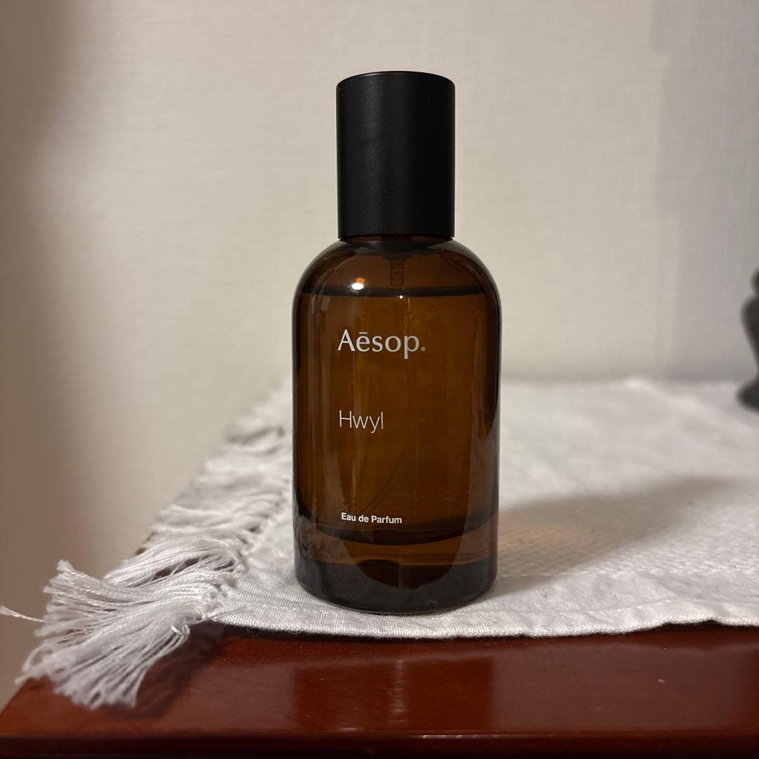 Aesop Hwyl オードパルファム 50ml ヒュイル オードパルファム 50mL（香水）｜Aesop（イソップ）の