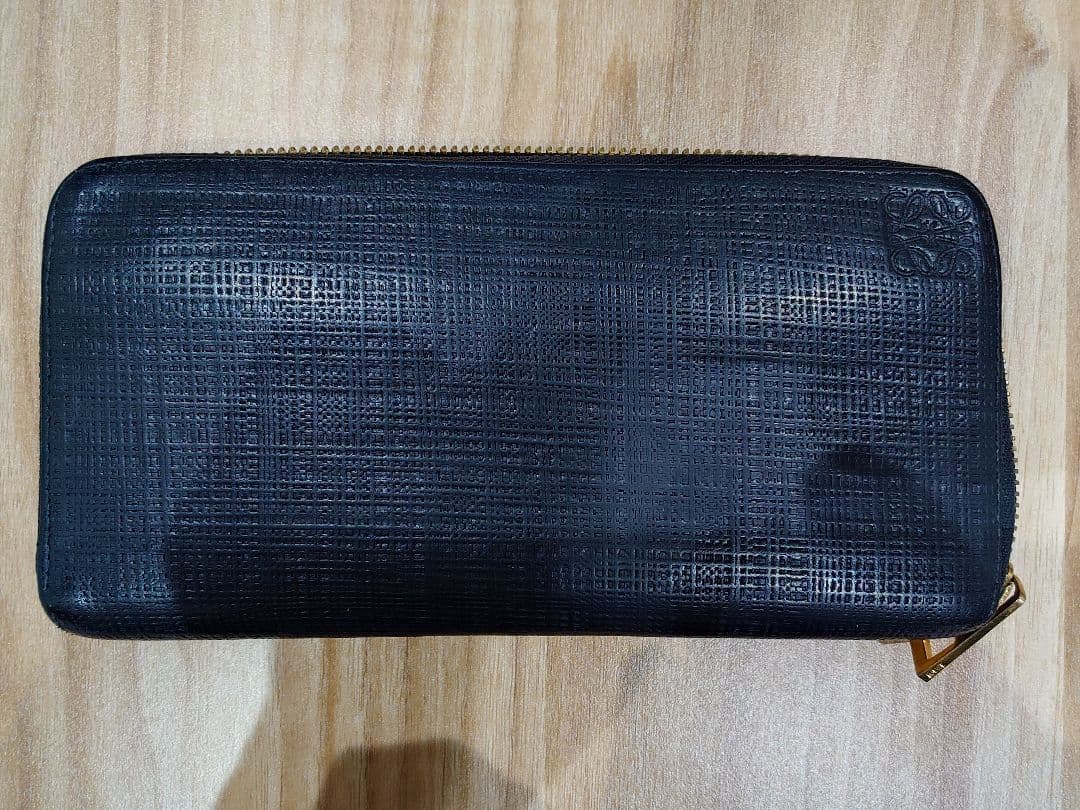 【美品】LOEWE ブラック アナグラム 長財布 エンボス加工 ブラック