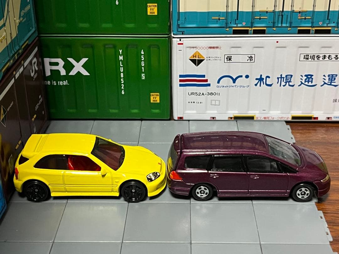 カラーサンプル ヤリス ホットウィール シビック 180SX ダットサン