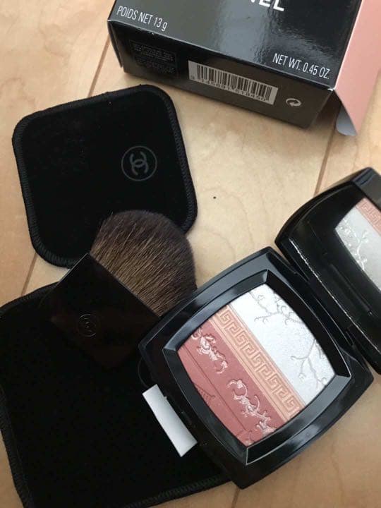 シャネル　チーク