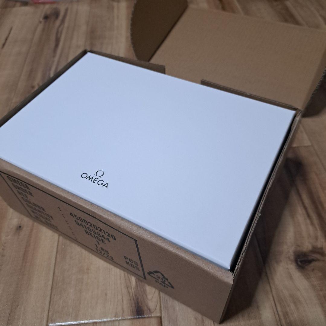 OMEGA 時計 ボックス 付属品付き